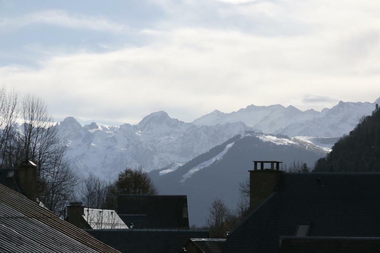 Pyrenees Stone Mountain House Villa Bagneres-de-Luchon Bagian luar foto